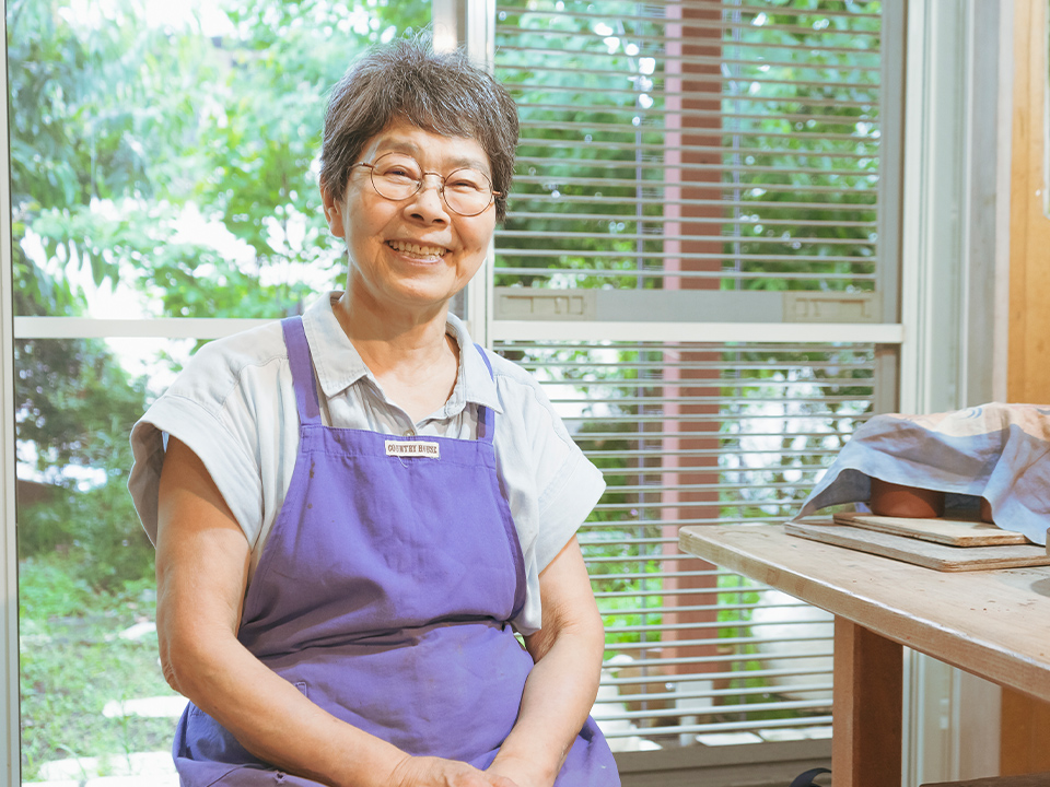 陶芸家の宮崎恭子さん